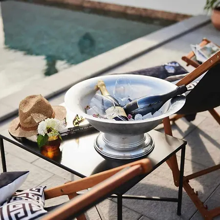 Secluded Vineyard With Panoramic Views *