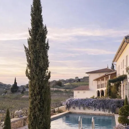 Secluded Vineyard With Panoramic Views Villa