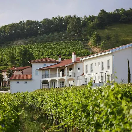 Villa Secluded Vineyard With Panoramic Views *